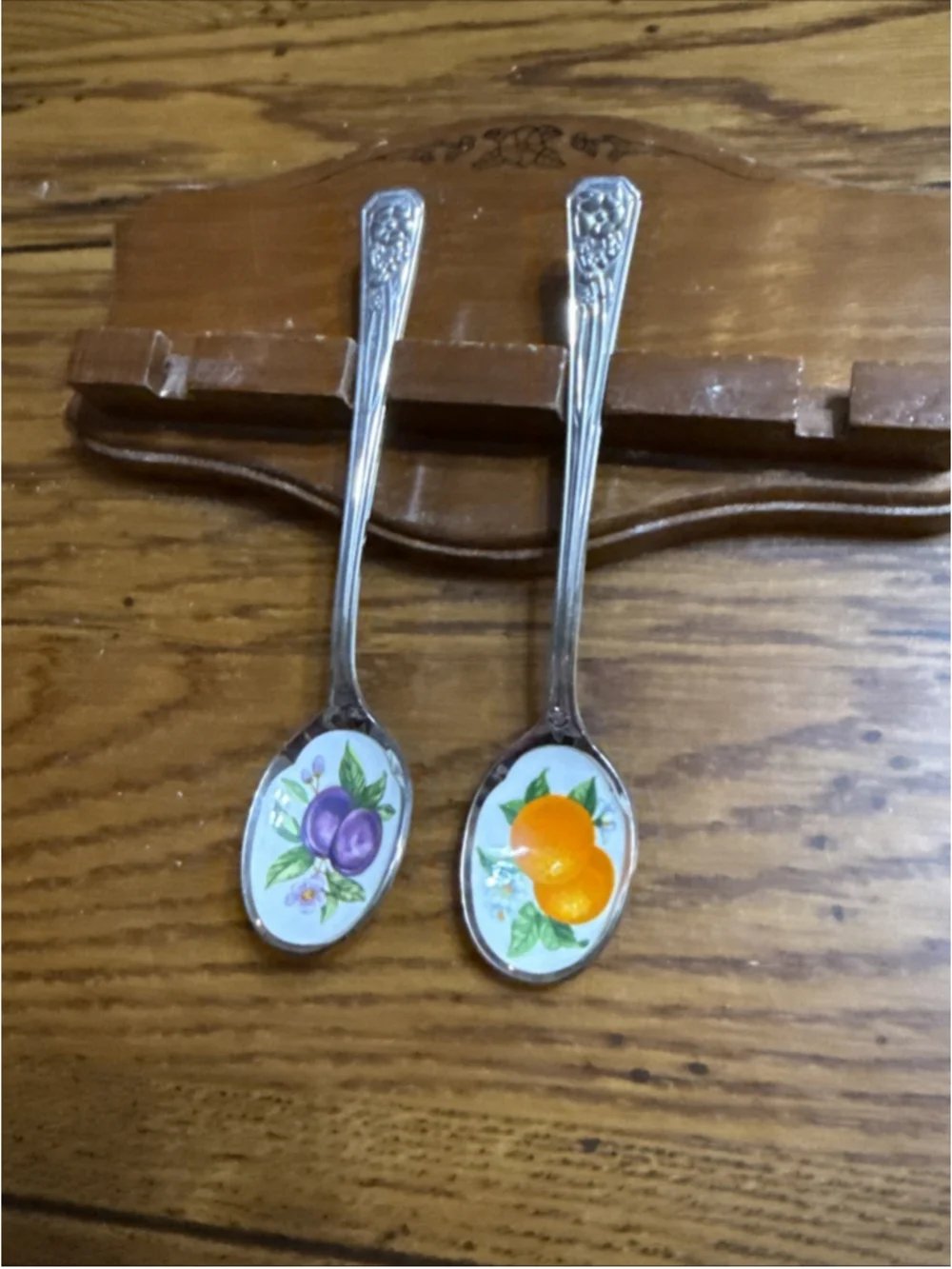 Collectible Avon 1981 Fruit Jelly Spoons Stainless Steel Porcelain Enamel Set